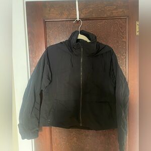 Lululemon black rain jacket women’s size 6 hooded